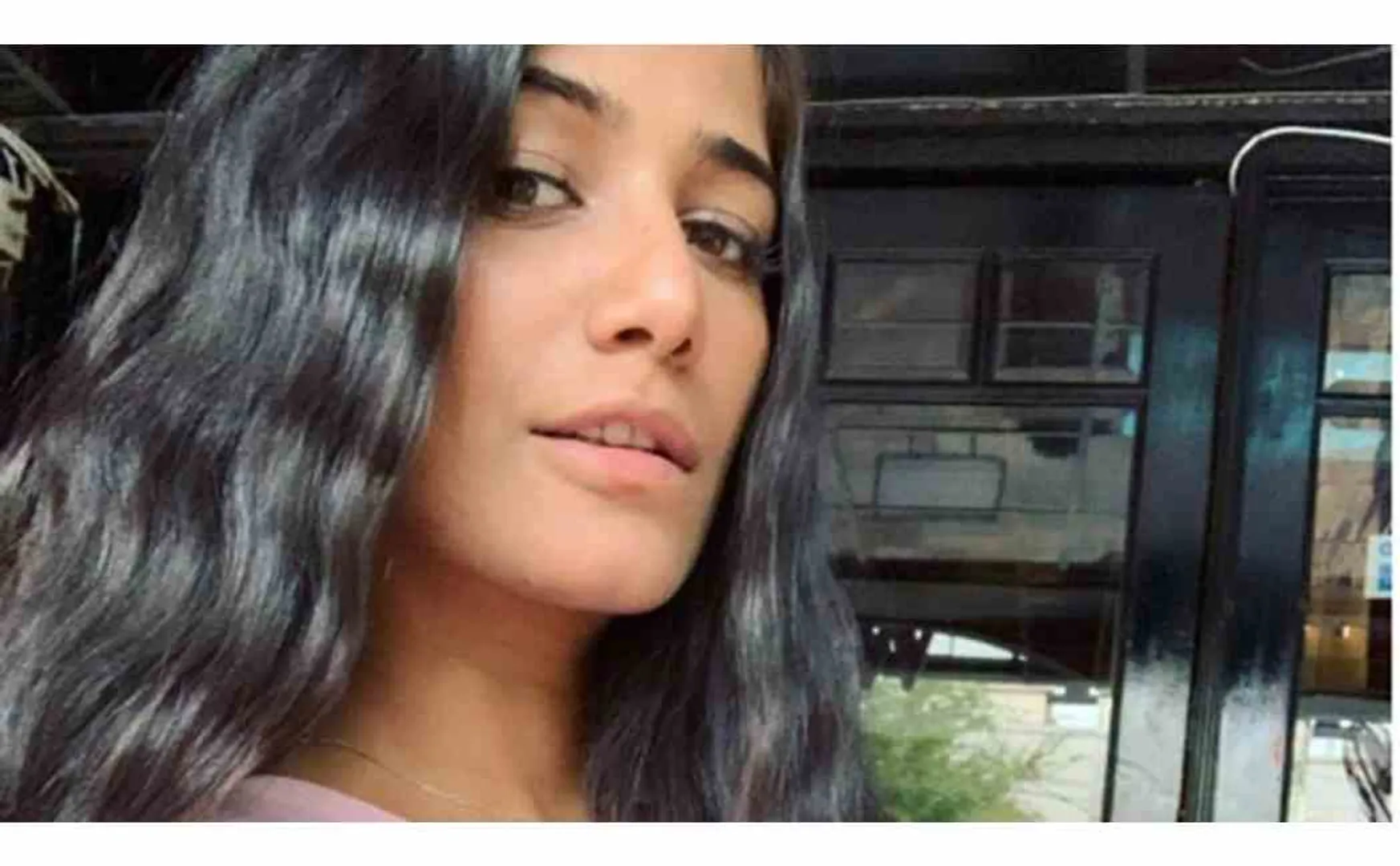poonam pandey 